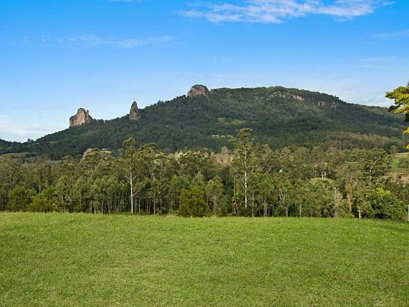 94 Hutchinson Rd, Nimbin NSW 2480
