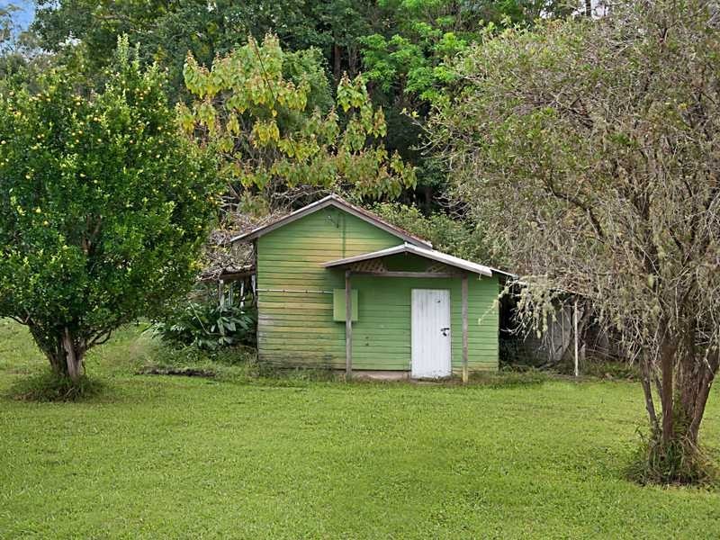 94 Hutchinson Rd, Nimbin NSW 2480