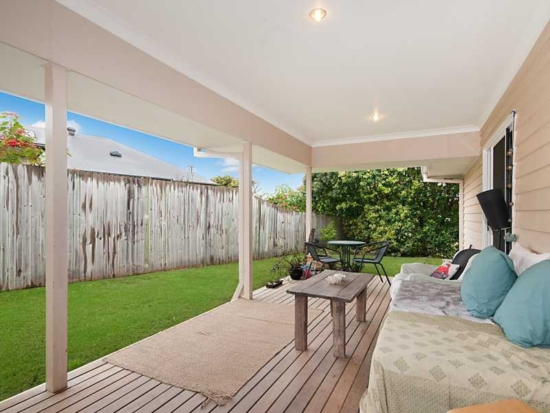 18 Blackwood Avenue, Bangalow NSW 2479