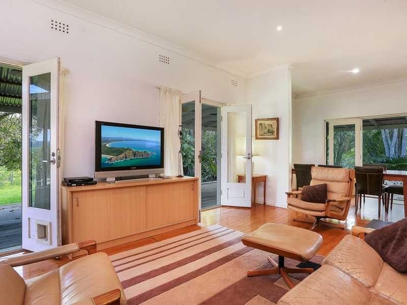 214 Sheaffes Road, Goonengerry NSW 2482