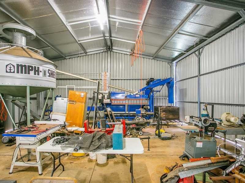 214 Sheaffes Road, Goonengerry NSW 2482