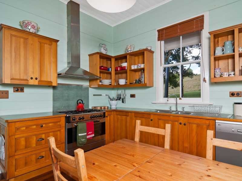 749 Houghlahans Creek Road, Fernleigh NSW 2479