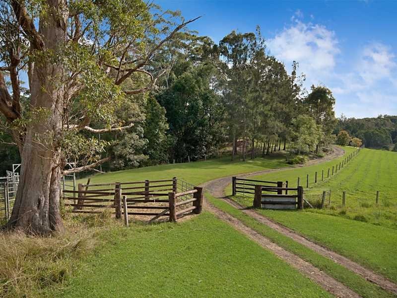 94 Hutchinson Rd, Nimbin NSW 2480