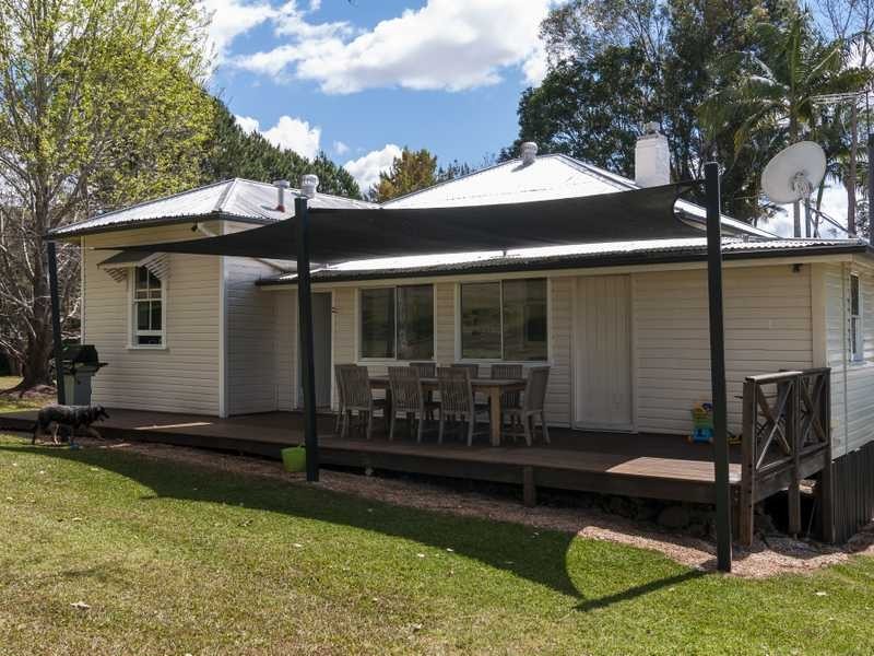 749 Houghlahans Creek Road, Fernleigh NSW 2479