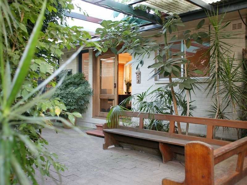 25 Blenheim Road, North Ryde NSW 2113