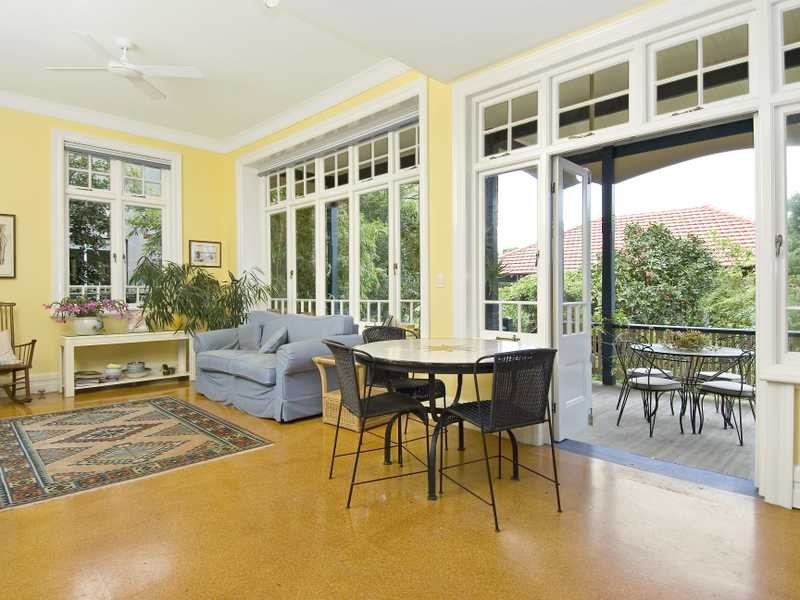 8 Mitchell Street, Greenwich NSW 2065