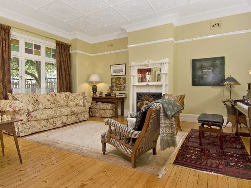 8 Mitchell Street, Greenwich NSW 2065