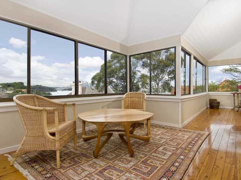 8 Mitchell Street, Greenwich NSW 2065
