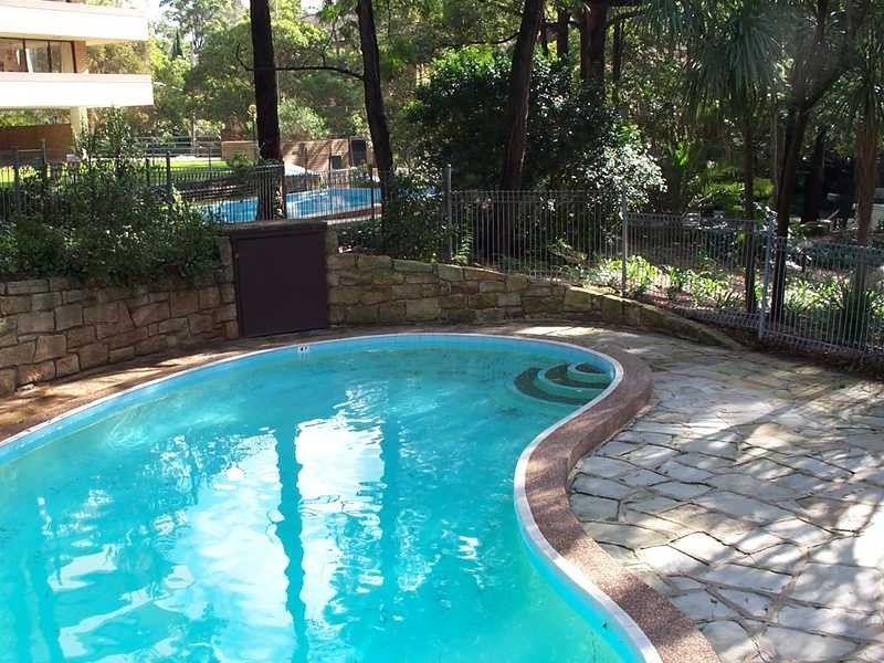 702/4 Francis Road, Artarmon NSW 2064