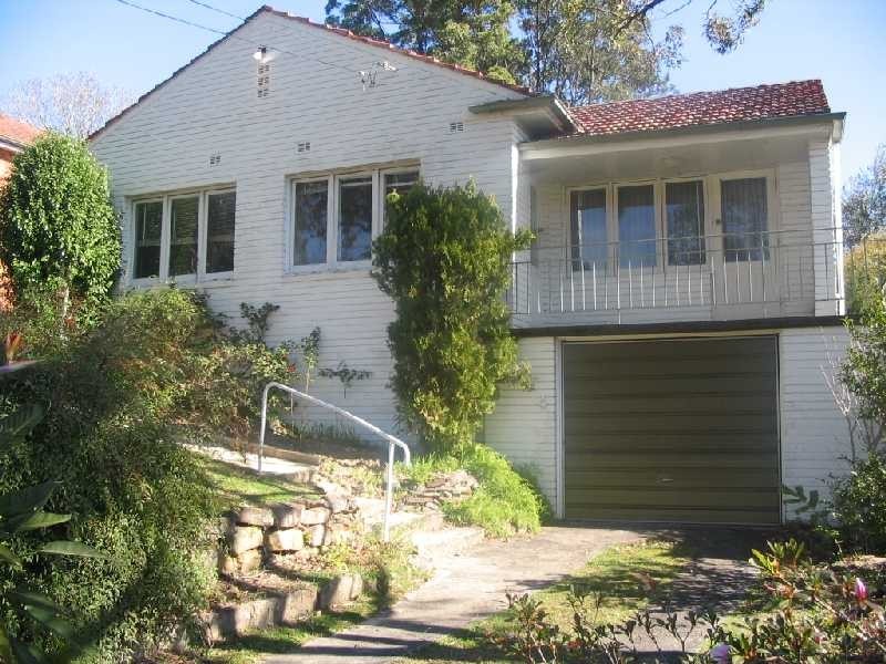 8 Colwell Crescent, Chatswood West NSW 2067