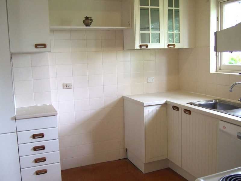 8 Colwell Crescent, Chatswood West NSW 2067