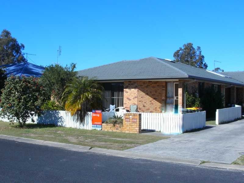 Unit 1/24 Meville, Iluka NSW 2466
