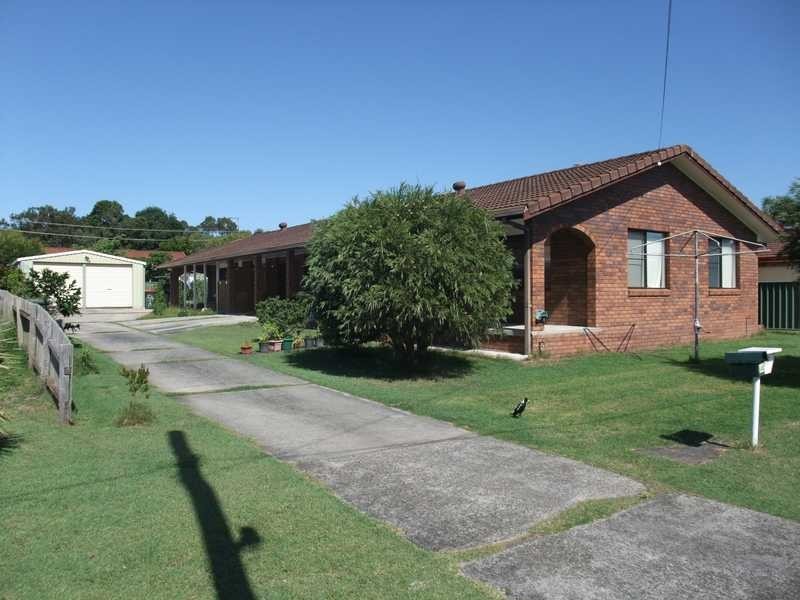 54 Ballanda Crescent, Iluka NSW 2466