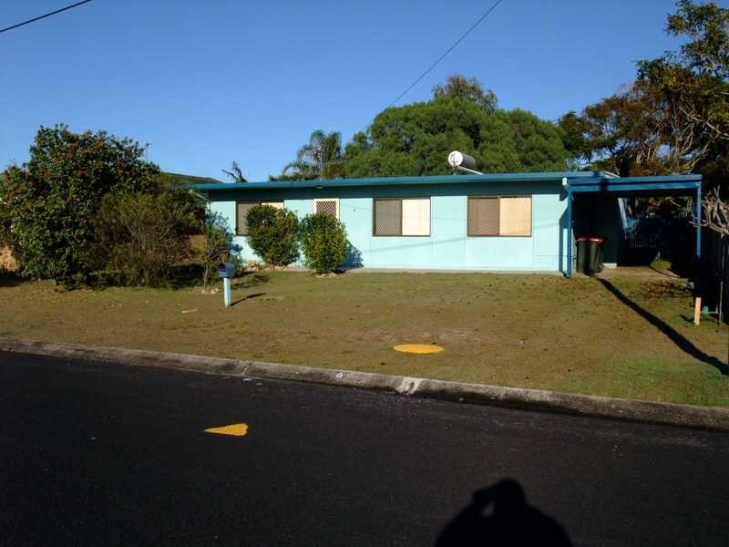 6 Ballanda Crescent, Iluka NSW 2466