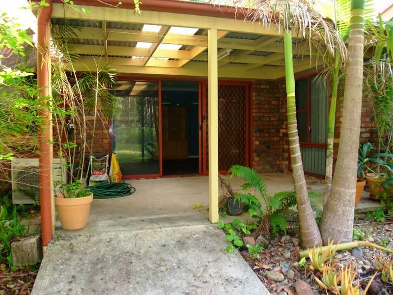 36 West Street, Woombah NSW 2469
