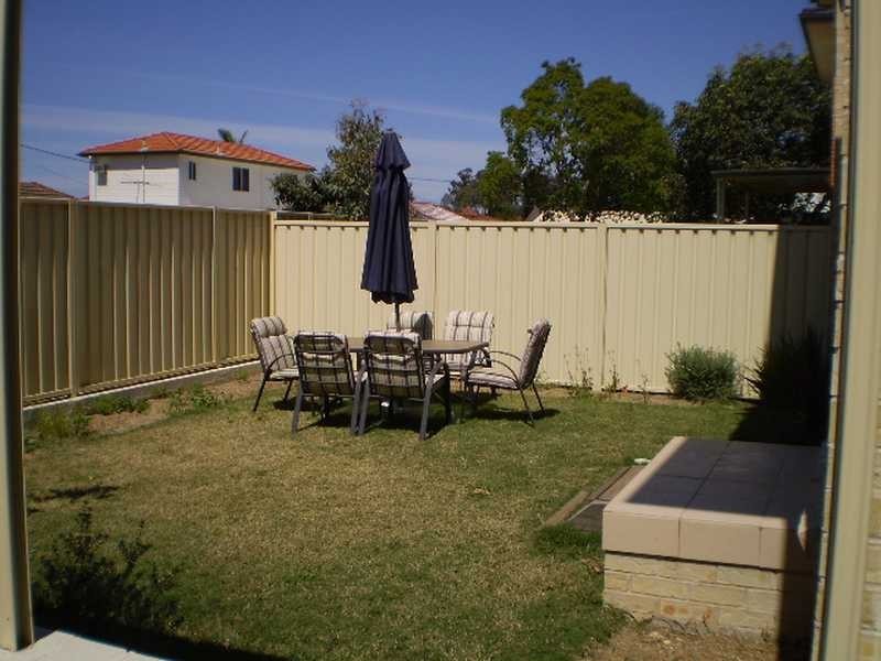 8/22 Railway Parade, Blacktown NSW 2148