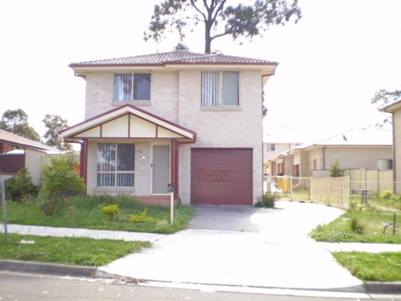 8/26 Kenyon Crescent, Doonside NSW 2767