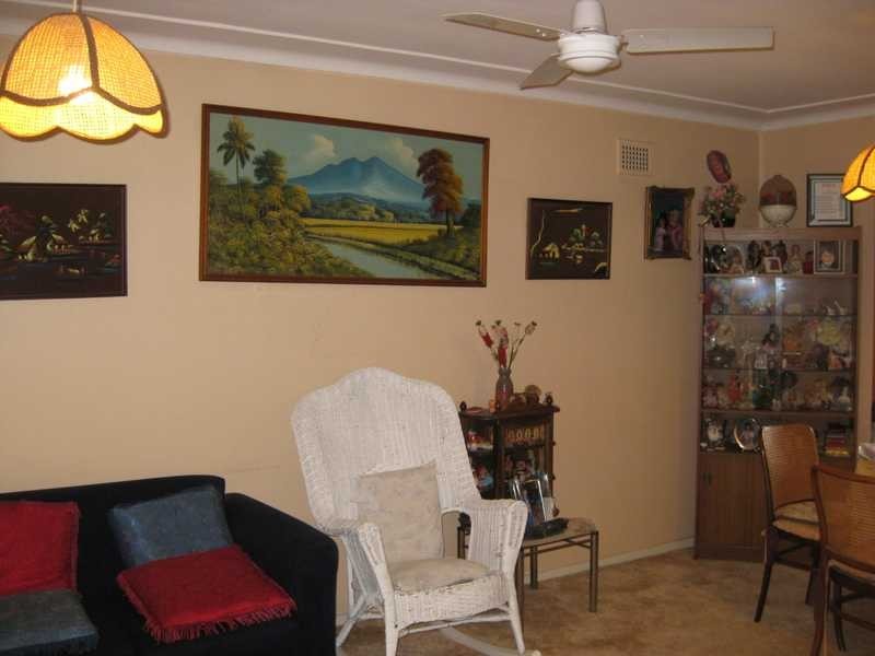 40 Sylvia St, Blacktown NSW 2148