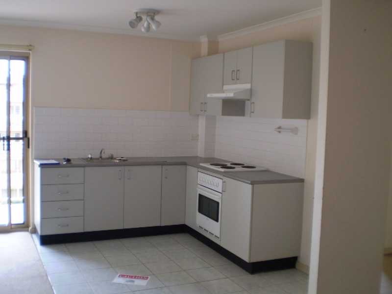 Unit 15/25-27 Fourth Avenue, Blacktown NSW 2148