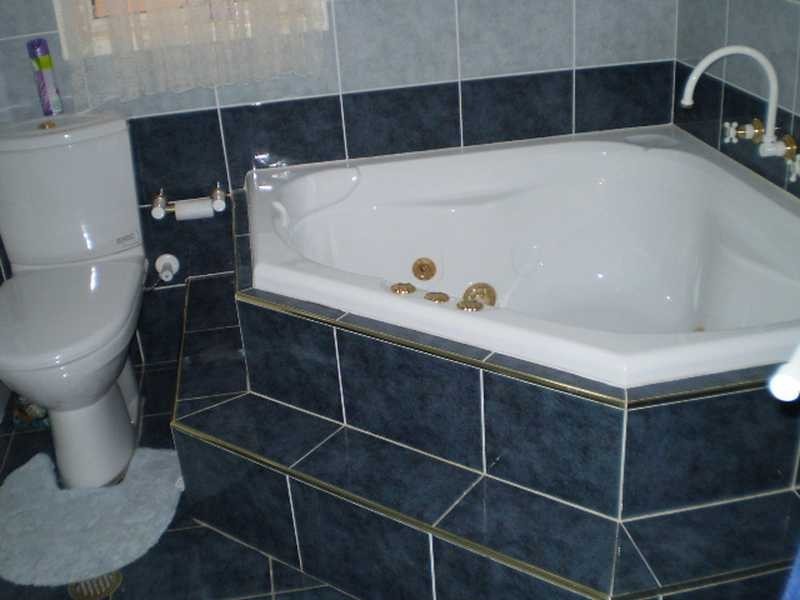 60 Ruppertswood St, Rooty Hill NSW 2766