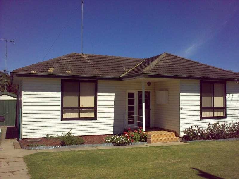 9 Vardys Road, Seven Hills NSW 2147