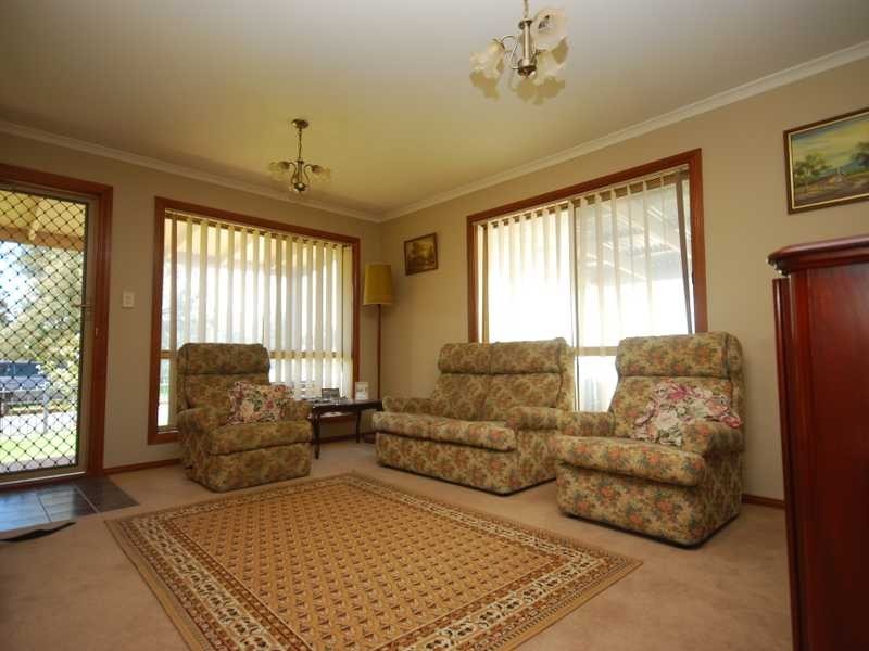 24 Broad Street, Wagga Wagga NSW 2650