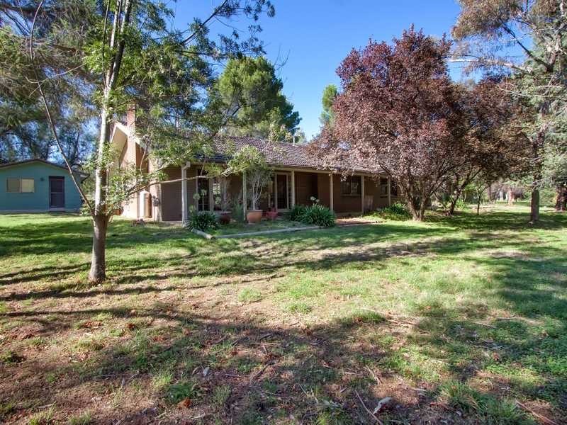 5 Birch Rd, Wagga Wagga NSW 2650