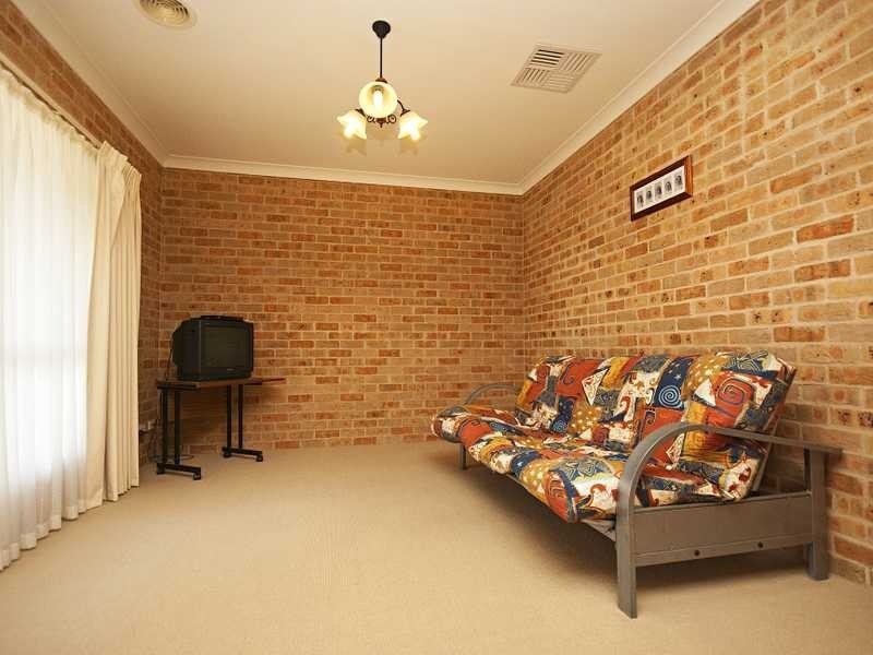 48 Mckeown Street, Estella NSW 2650