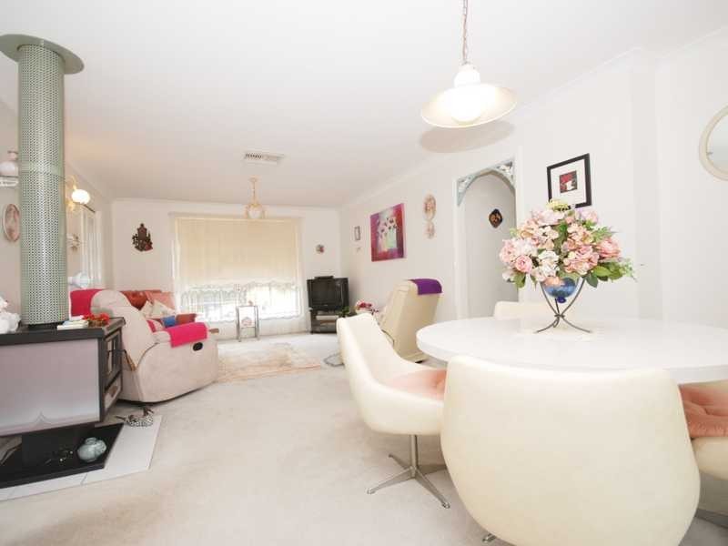 14 Darri Street, Glenfield Park NSW 2650