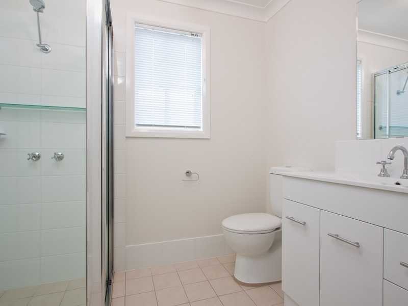 9B John Street, Kooringal NSW 2650