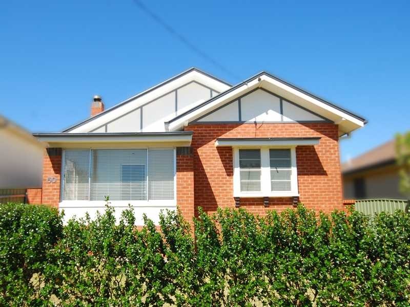 50 Garland Street, Turvey Park NSW 2650