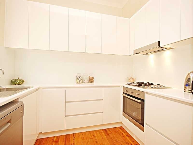 50 Garland Street, Turvey Park NSW 2650