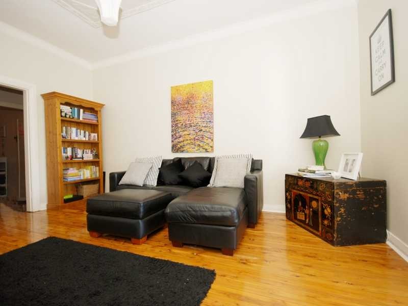 50 Garland Street, Turvey Park NSW 2650