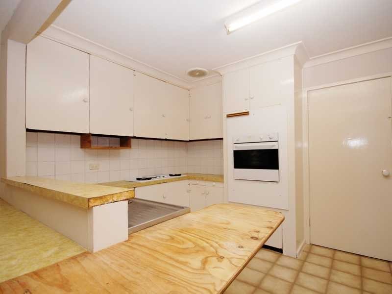 130 Bourke Street, Mount Austin NSW 2650