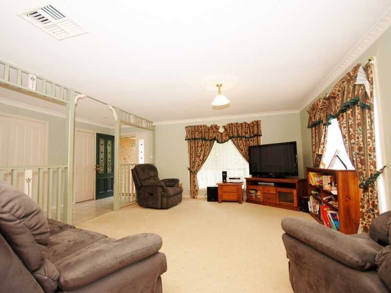 9 Malebo Place, Tatton NSW 2650