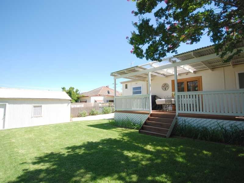 40 Wooden Street, Turvey Park NSW 2650