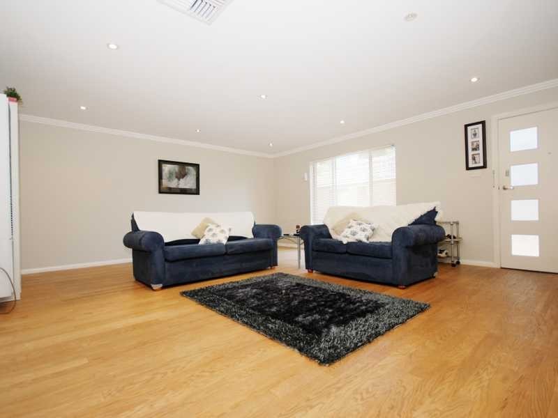 3/125 Lake Albert Road, Kooringal NSW 2650