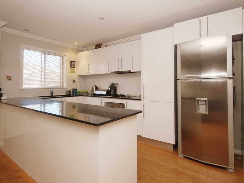 3/125 Lake Albert Road, Kooringal NSW 2650