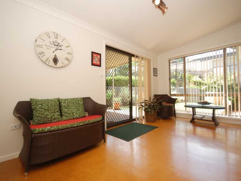 16 Panorama Street, Kooringal NSW 2650