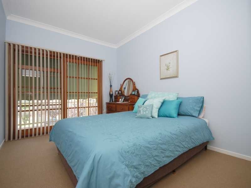 16 Panorama Street, Kooringal NSW 2650