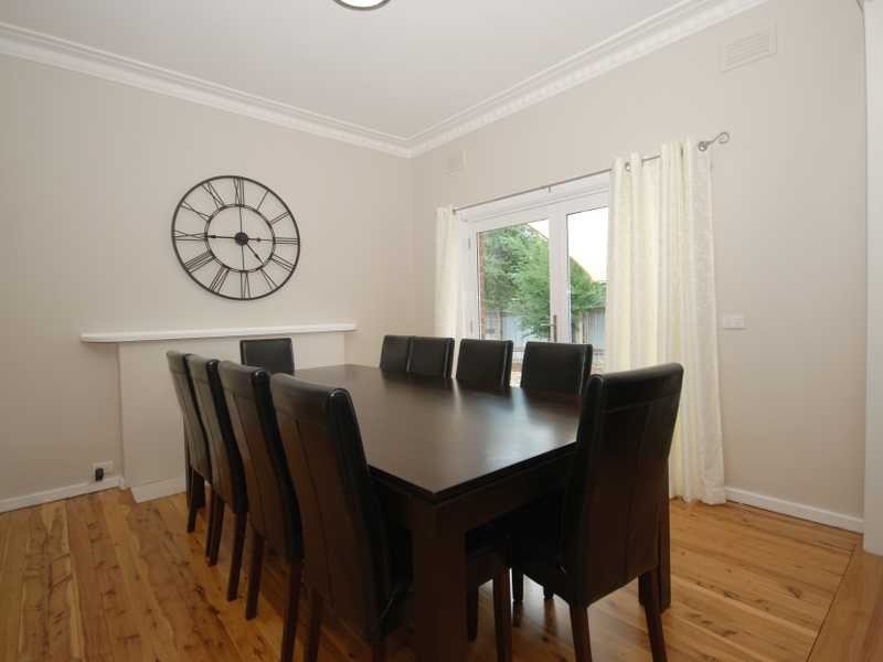 2 James Street, Kooringal NSW 2650