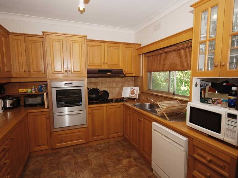 82 Fay Avenue, Kooringal NSW 2650