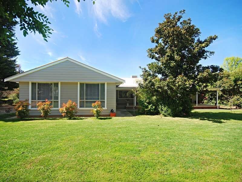 543 Kooringal Rd, Wagga Wagga NSW 2650