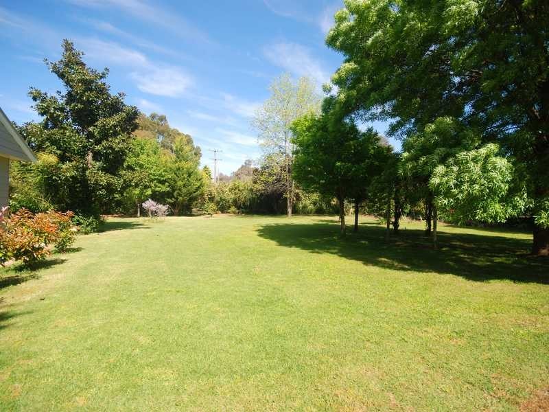 543 Kooringal Rd, Wagga Wagga NSW 2650