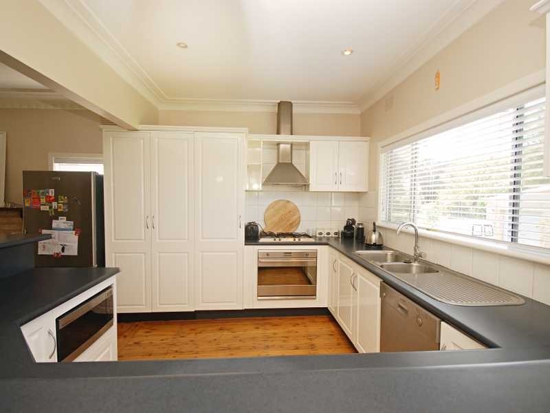 543 Kooringal Rd, Wagga Wagga NSW 2650