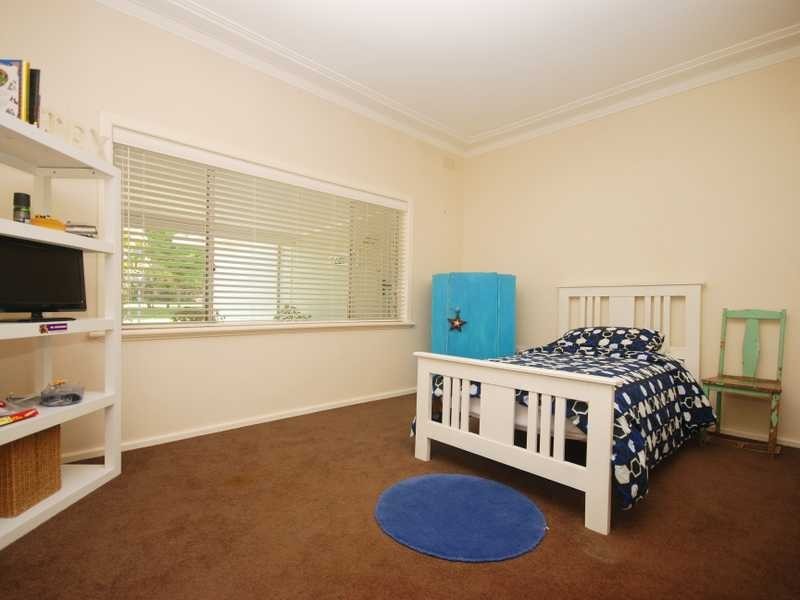 543 Kooringal Rd, Wagga Wagga NSW 2650