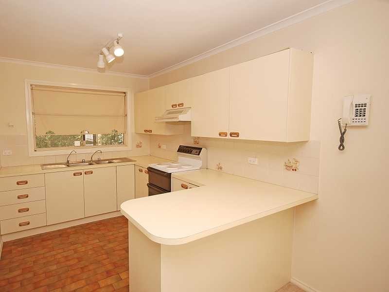 2/29 Brooklyn Drive, Bourkelands NSW 2650