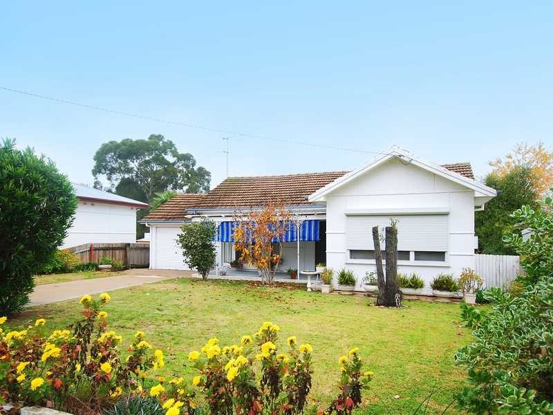 337 Lake Albert Road, Kooringal NSW 2650