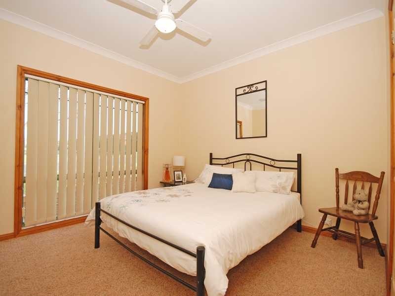 2/1 Nathan Place, Kooringal NSW 2650