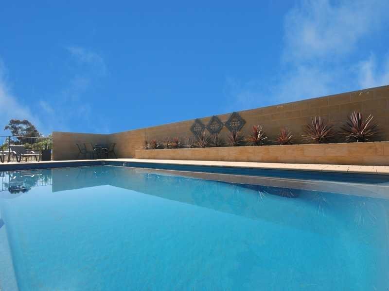 91 Mitchell Road, Lake Albert NSW 2650